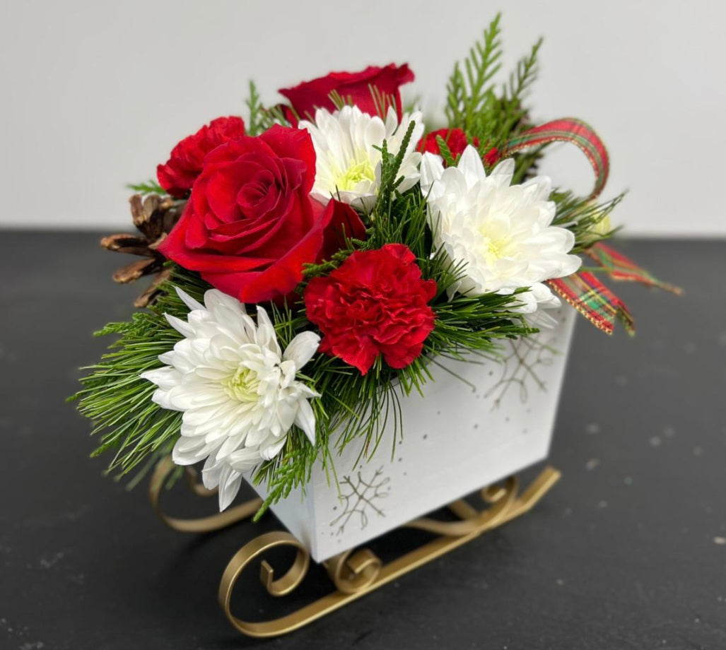 Winter Rose Sleigh Arrangement