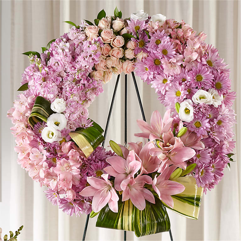 GIFT OF WARMTH WREATH