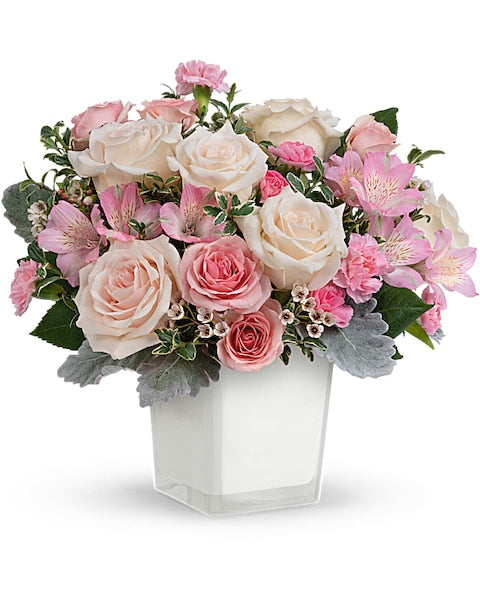 Teleflora's Oh So Lovely Bouquet